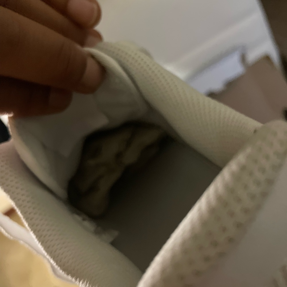 AIR FORCES - Picture 4 of 7